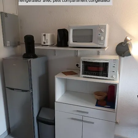Les Locations De Lara Ii - T2 Lit Double&clic-clac Balcon Piscine Parking Privatif Appartement